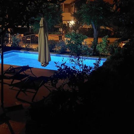 Apartments Plavi&Zuti Zaboric Εξωτερικό φωτογραφία