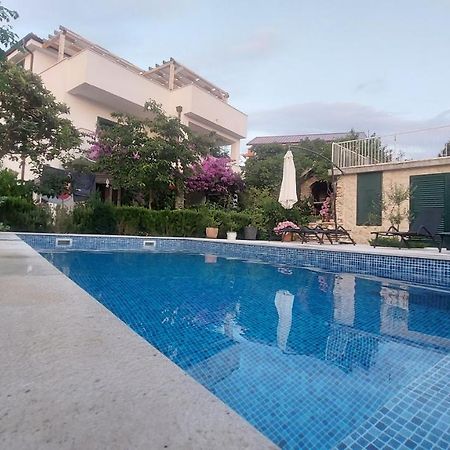 Apartments Plavi&Zuti Zaboric Εξωτερικό φωτογραφία