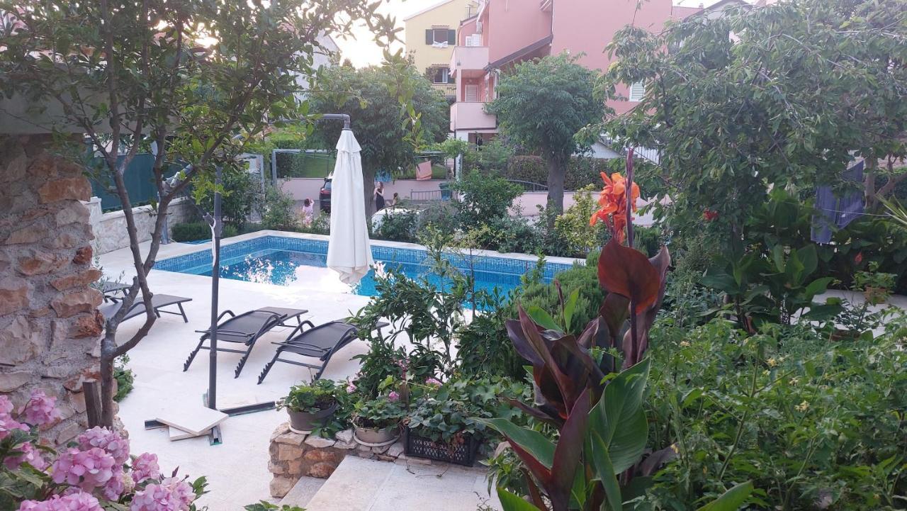 Apartments Plavi&Zuti Zaboric Εξωτερικό φωτογραφία